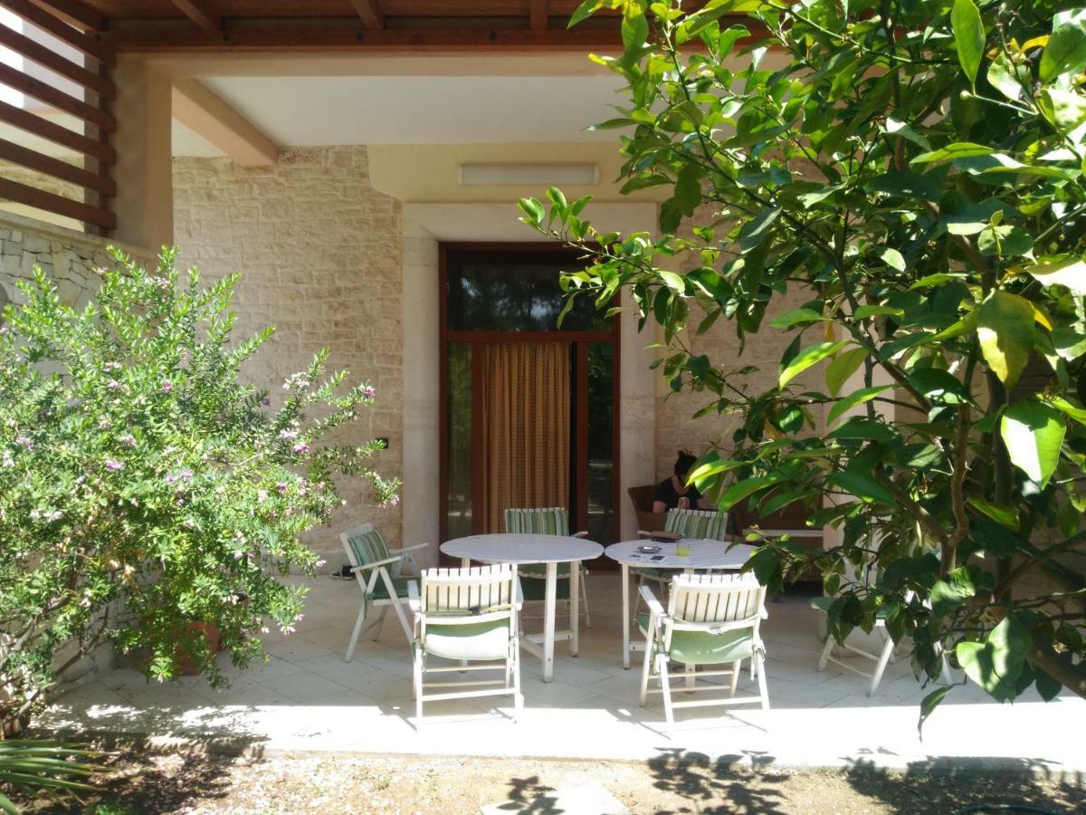 La Pietra Smeraldina Villa Bari Esterno foto